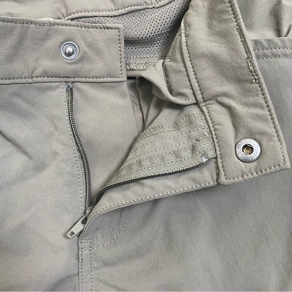 Women's Khaki DuluthFlex Fire Hose Relaxed Leg Cargo Pants 3/$25 - Picture 4 of 9